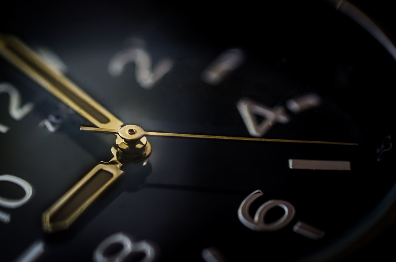 What Is Quartz Movement In A Watch? | Watch Researcher