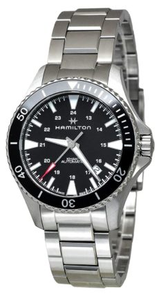 40mm dive watch with black dial and stainless steel bracelet