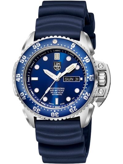 Dive watch with blue dial and crown protection