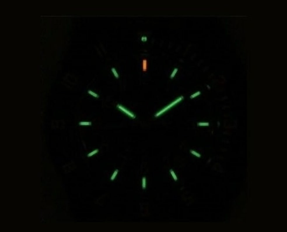 Navigator watch with tritium tubes in the dark