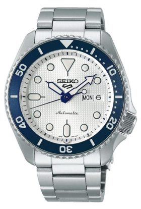 Seiko diver's piece with white face and blue bezel